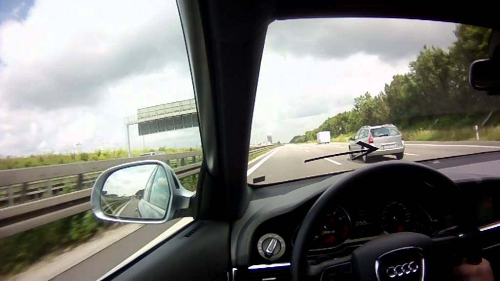 RS6 273kph Autobahn