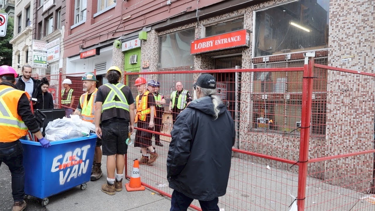 Hotel known for deplorable living conditions closes its doors in Vancouver's Downtown Eastside