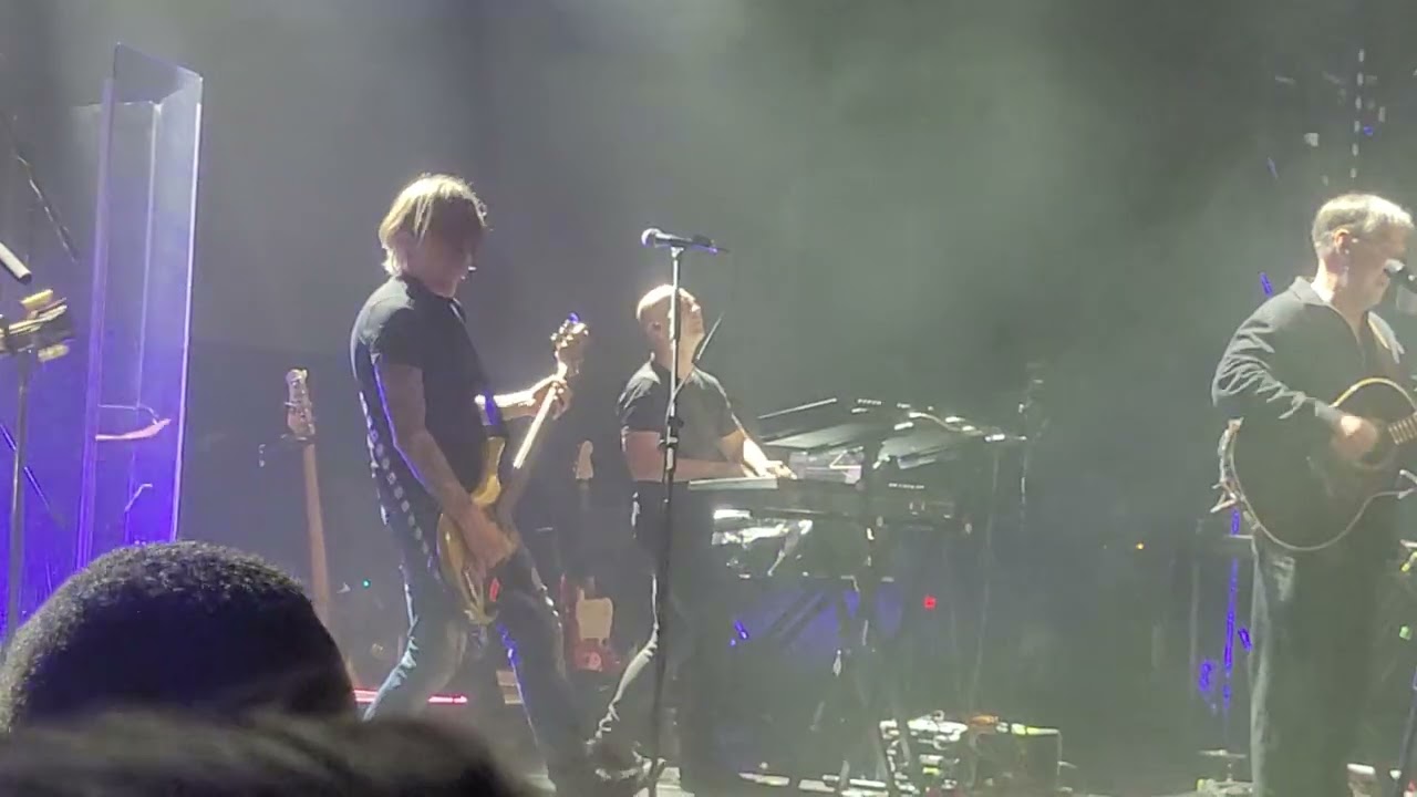 DDT 2025 Toronto Queen Elizabeth theater