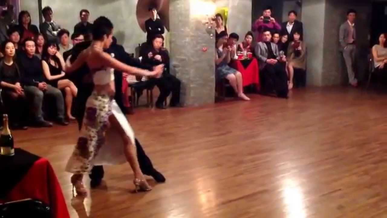 2014 Seoul Tango Camp : Grand Milonga@El Tango    Lucas Carrizo y Paula Tejeda(1/3)