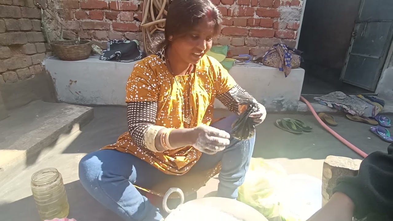 Milkar bnaye Desi thakua..Sango special vlog#villagelife #familyvlog #viralvideo