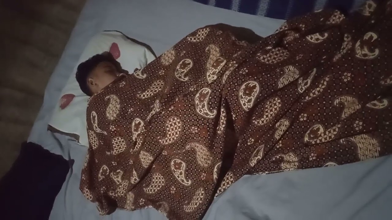 Anak selalu butuh perhatian dan kasih yang penuh dari orang tuanya