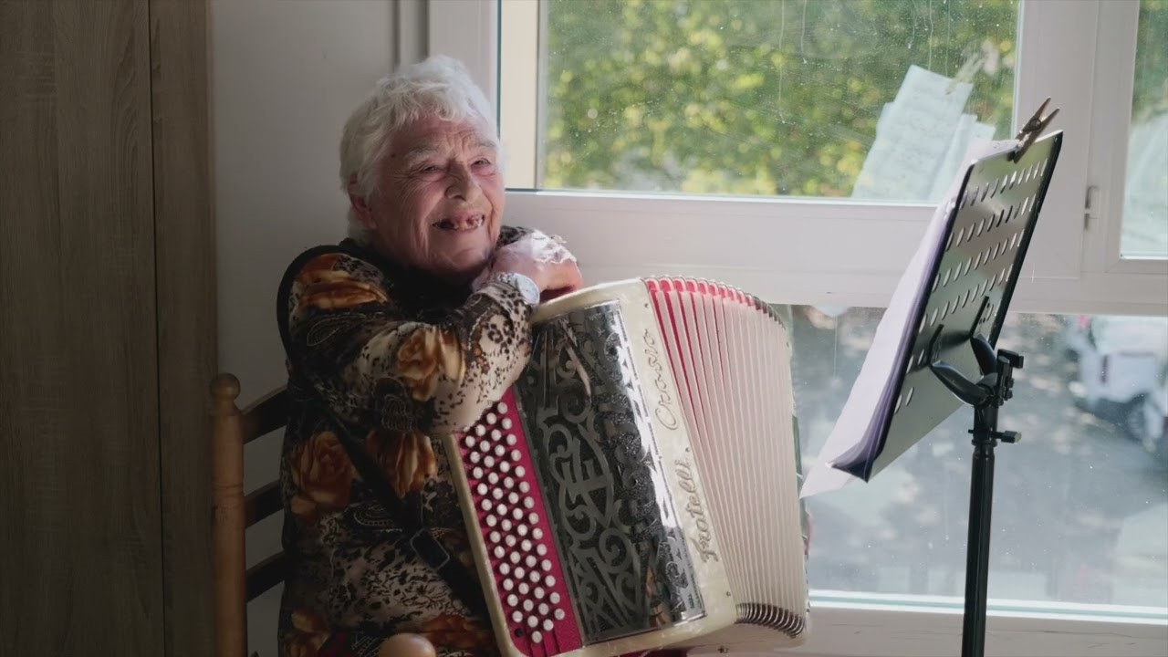 Ginette Bousquet • accordéoniste • Capsule Témoignage 3/4 • Festival EHPADONS-NOUS • Occitanie 2023