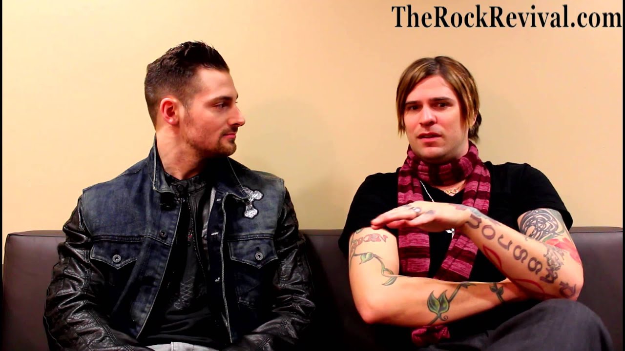 Hinder Interview with Austin Winkler on 2013 Welcome To The Freakshow Tour