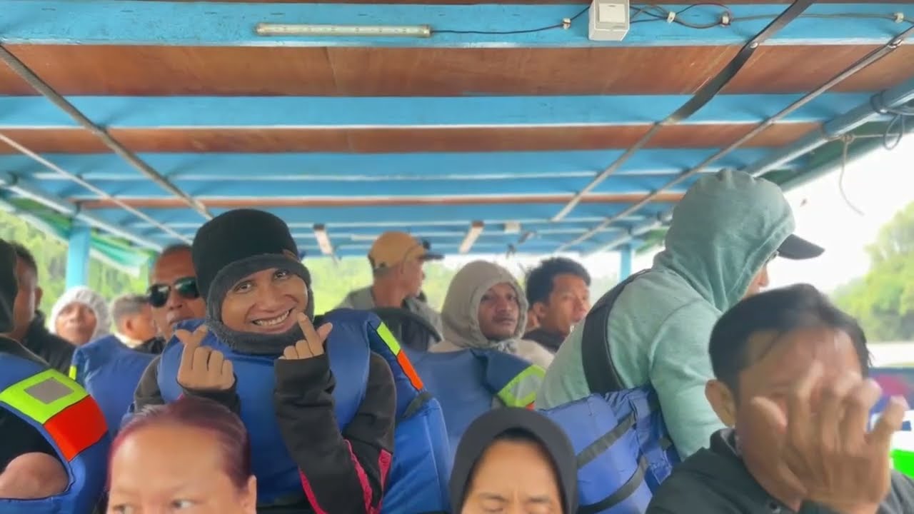 Uji Adrenalin di Sungai Mahakam | Menembus Riam Menuju Long Apari