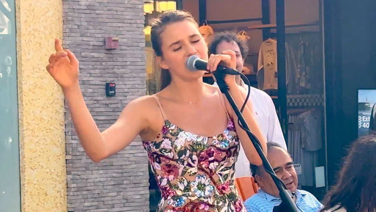 Bohemian Rhapsody (Queen) – Karolina Protsenko Stunning Vocal Cover