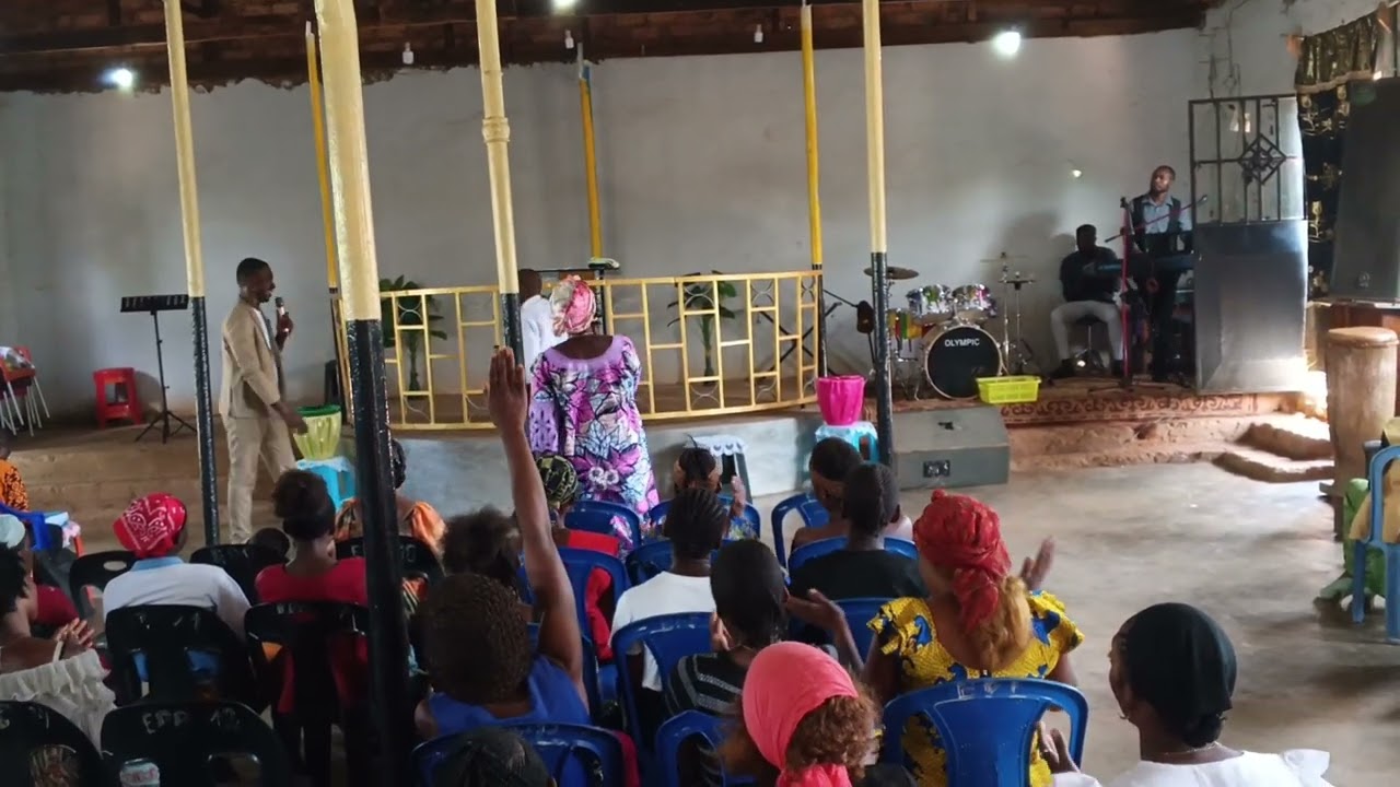 Il faut croire au seigneur Jésus-Christ de Nazareth 