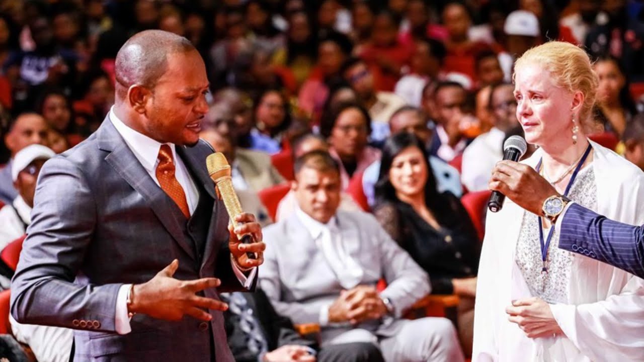 THIS IS SHOCKING- she was only 16 when it happened 🙈. Oh GOD BLESS Pst Alph Lukau.