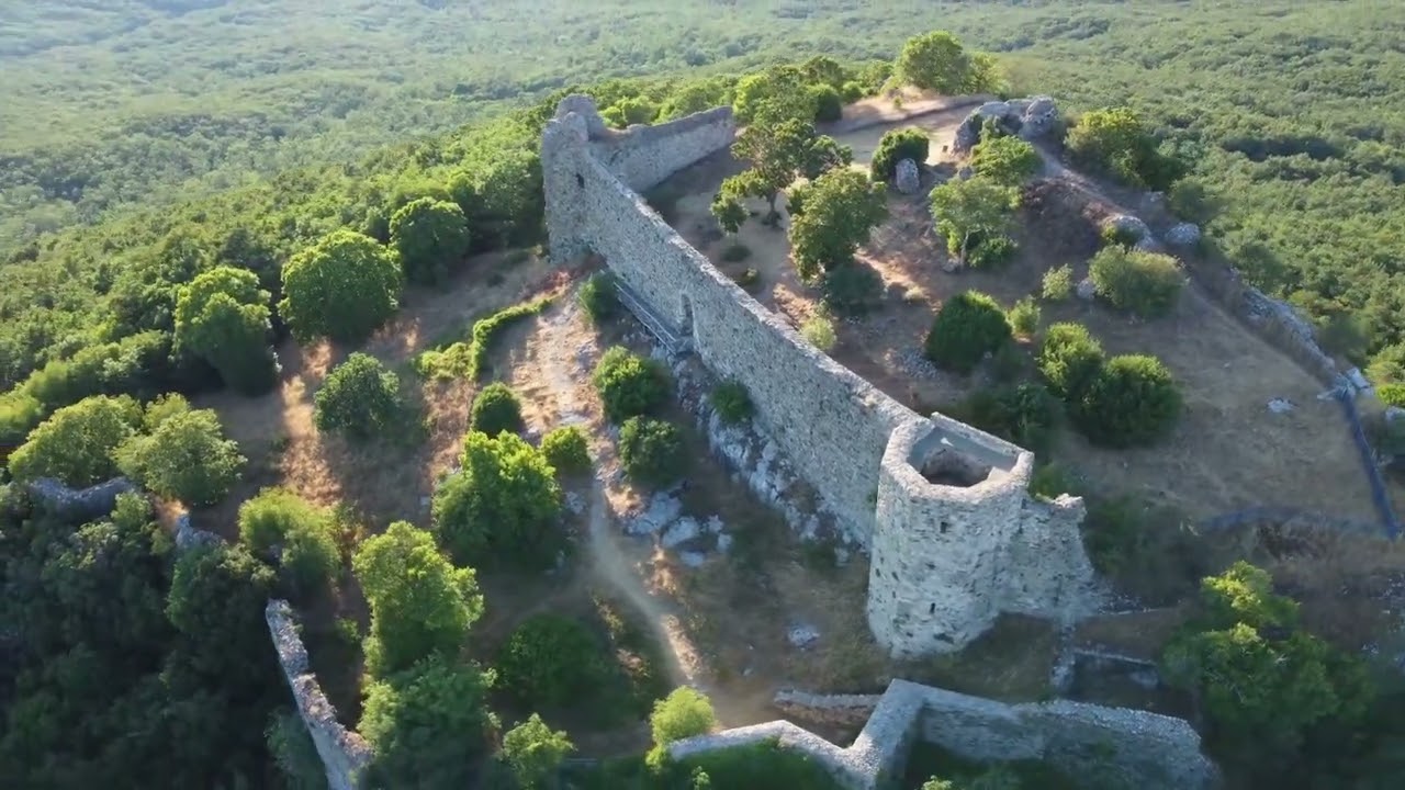 ROCCA DI PIETRACASSIA .. BELLEZZE IN TOSCANA .. DJI MINI 2