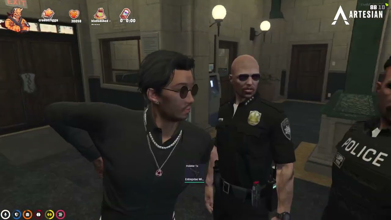 Lang wants to be a detective