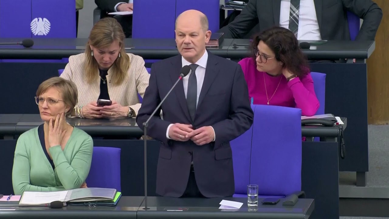 Tusk on His way to Berlin to meet in Weimar format