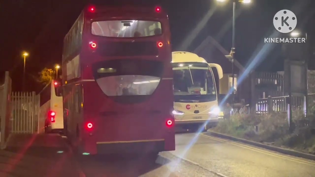 Rail replacement buses at three bridges and Brighton