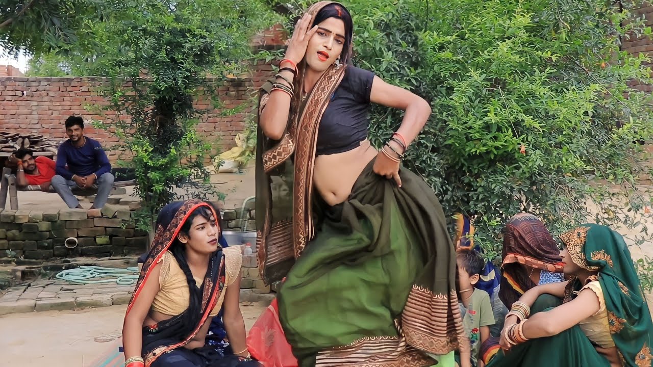 मनू भाभी का ससुराल कातिल डांस//ननदी भईया की खटिया छोटी#न्यू देहाती नाच गीत
