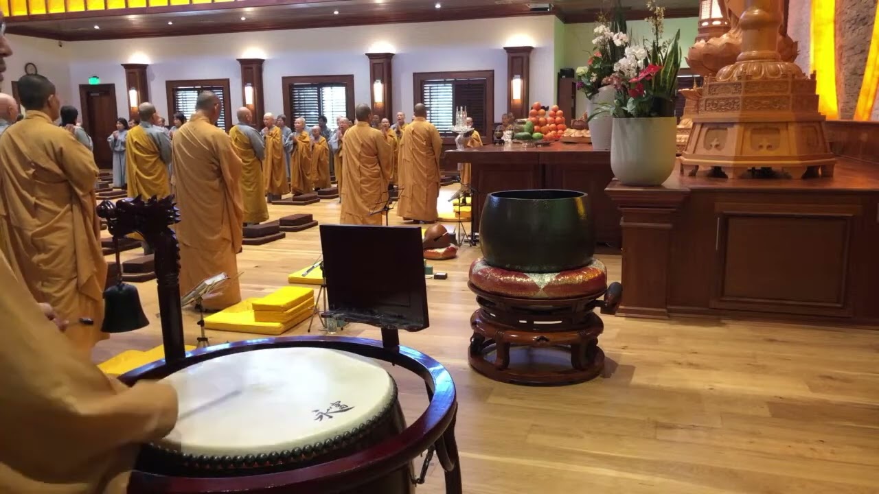 Học A Di Đà Phật Thân Kim Sắc - Có Bản Nhạc