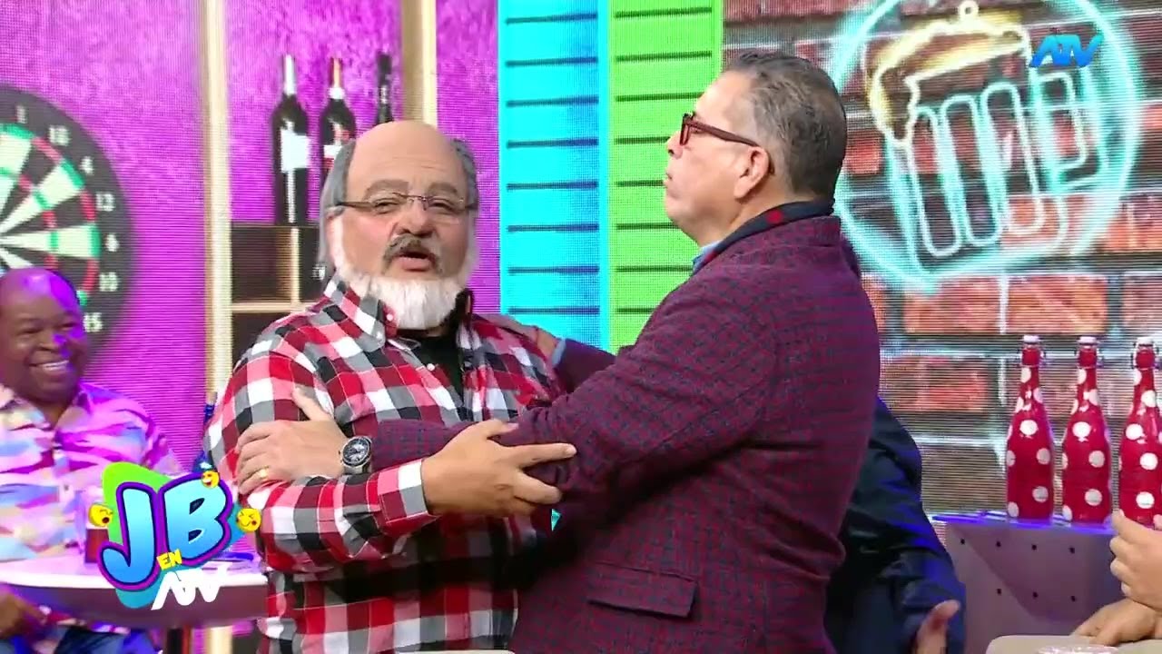 Pídalo con Rima: Lisuratas debate con el 