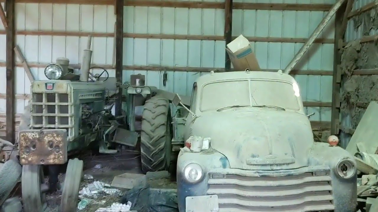 Exploring an Abandoned Farm | Everything Left Behind