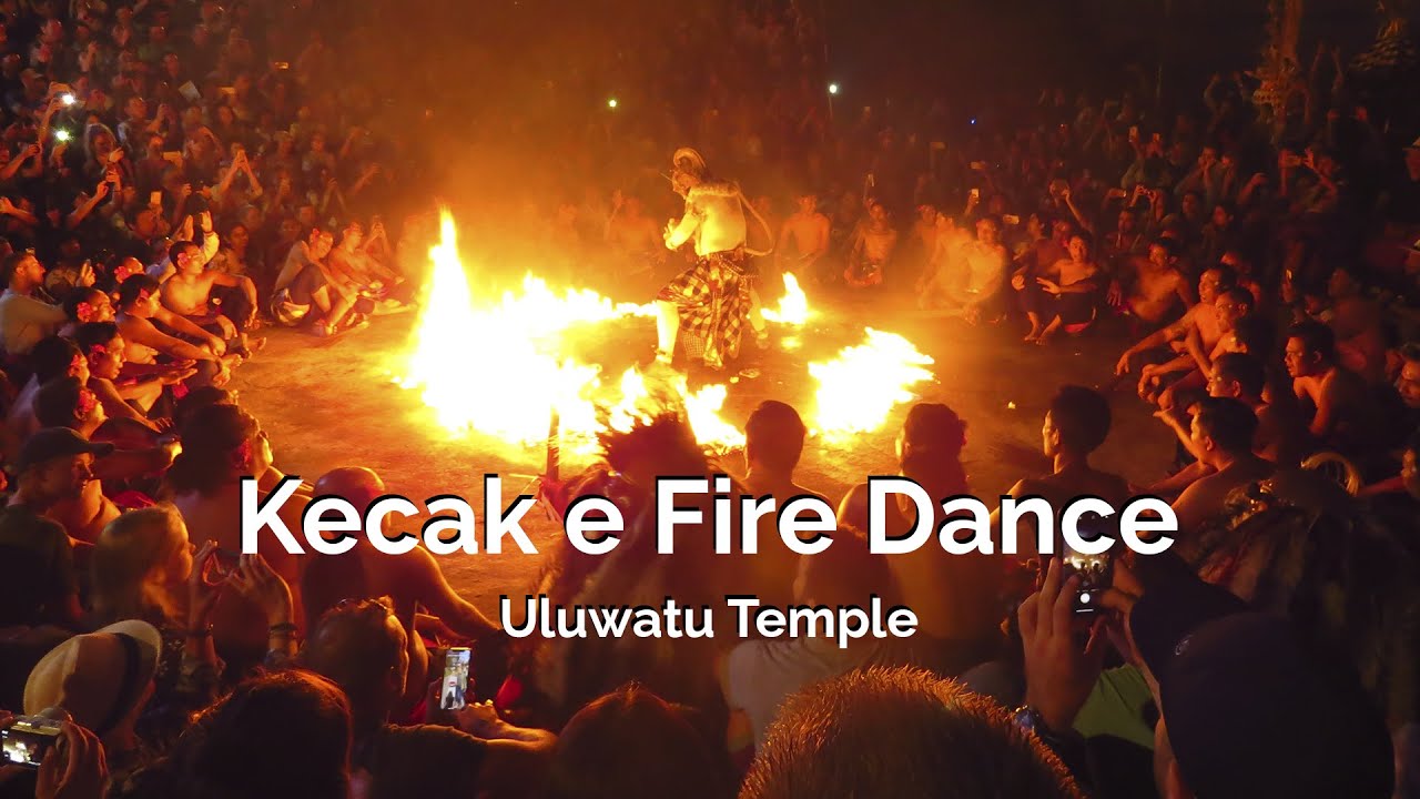 Kecak e Fire Dance. Uluwatu Temple