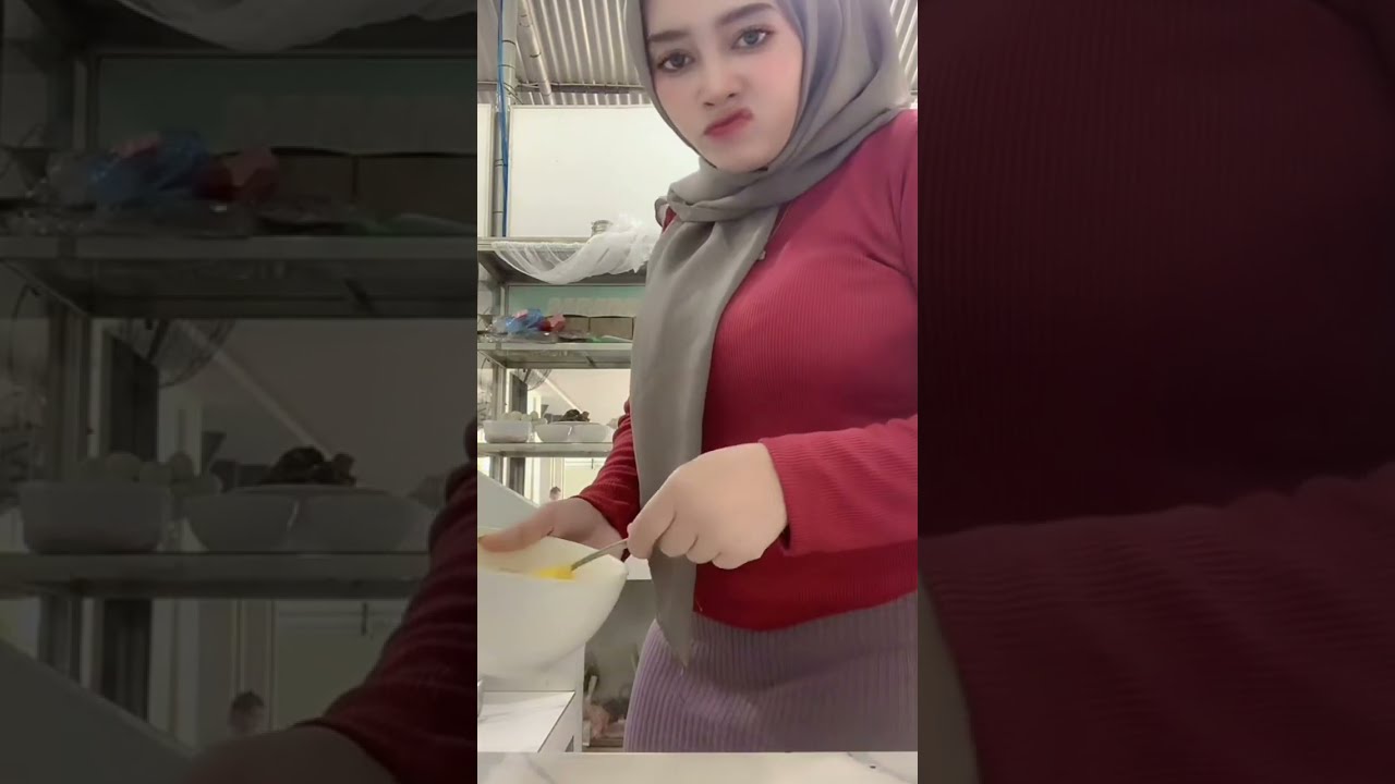 masak lagi bareng bunda cantik gemoy di warung bunda.. #dailyvlog  #streetfood #foodlover