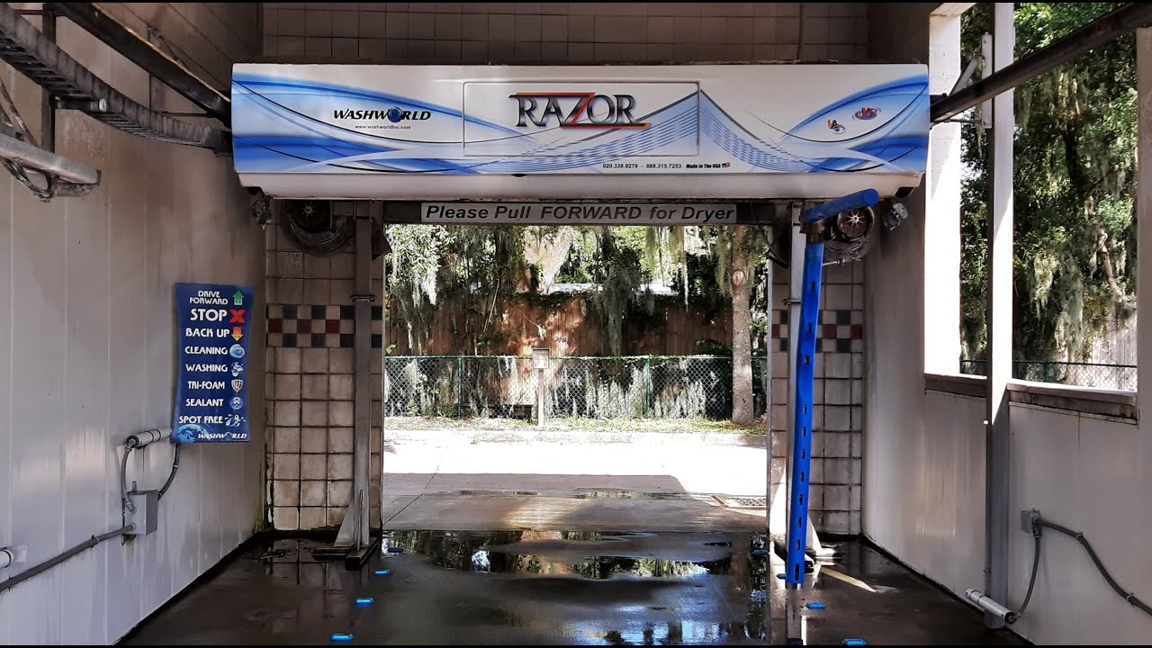 Washworld Razor Touchless Car Wash at Ducky's Car Wash in Jacksonville, Flordia