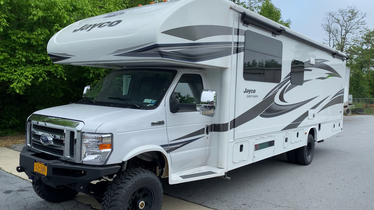 Ujoint Offroad 4x4 E450 Class C RV!