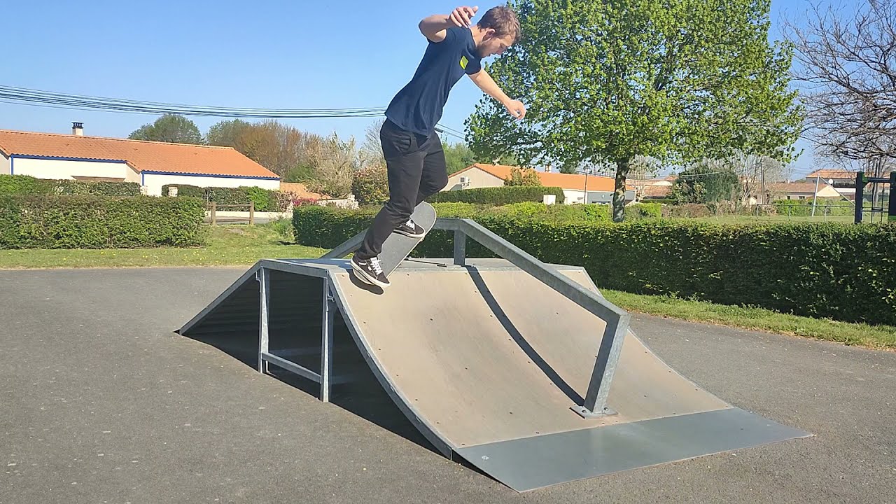 [Tuto] Comment Drop in, pomper, Kick turn ? ( Les bases de la rampe !)