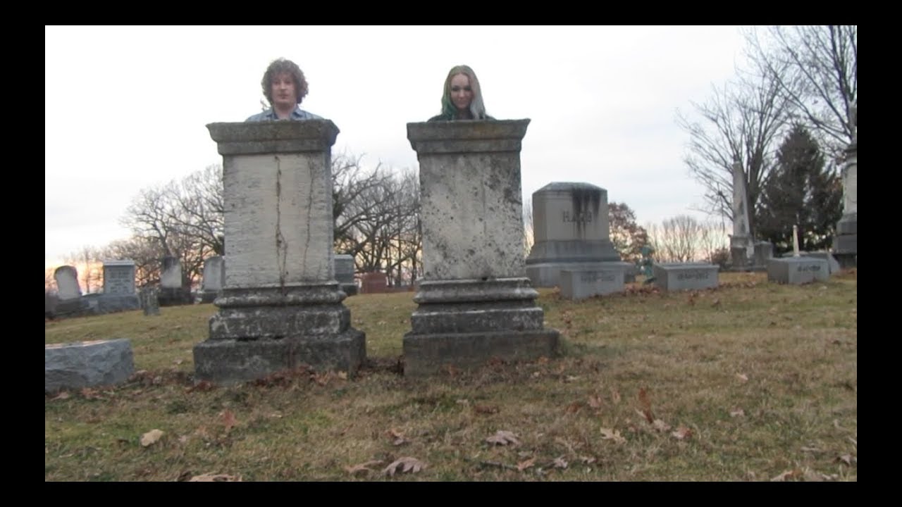 Reliving My Past | ~LeahMouseVlog ~