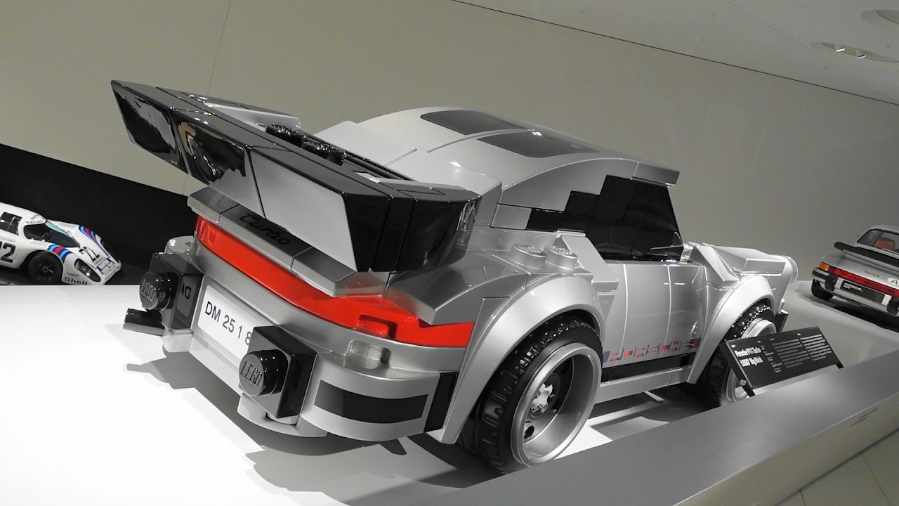 Porsche 911 Turbo 3.0 (G-Model) - LEGO - Mission: Future Heritage - Porsche Museum Stuttgart