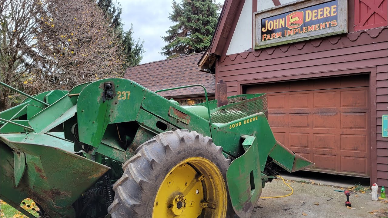 John Deere 237 picker and two cylinder tractors