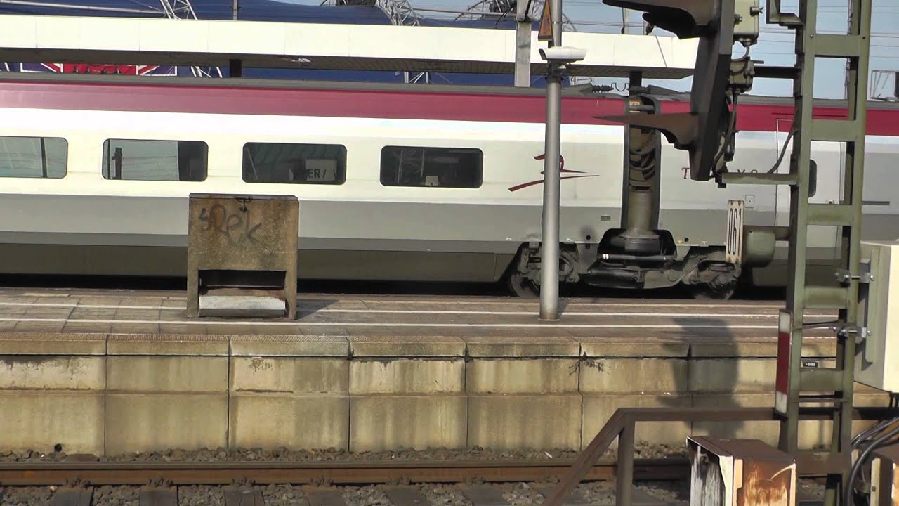 Züge Hbf Köln, treinen Keulen CS, trains Cologne Main Station., 1 april 2013, part 3