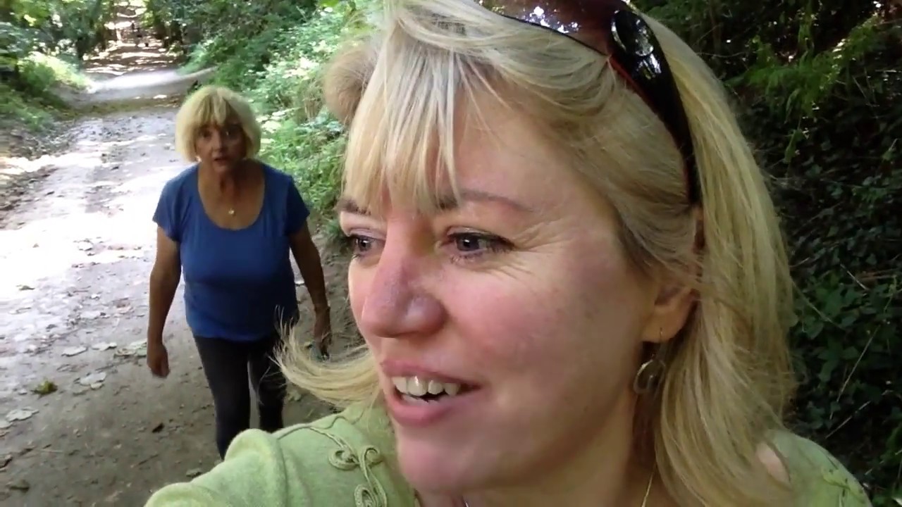 CORNISH WALK - Basset Cove, Iron Age Fort and Tehidy Woods