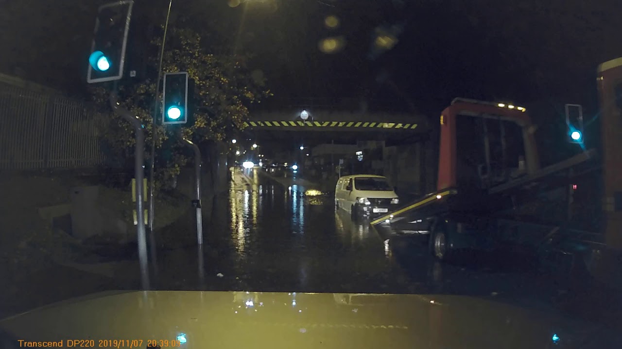 Land Rover Discovery TD5 - Flooded Bridge 1080p 60FPS (England/United Kingdom/UK)