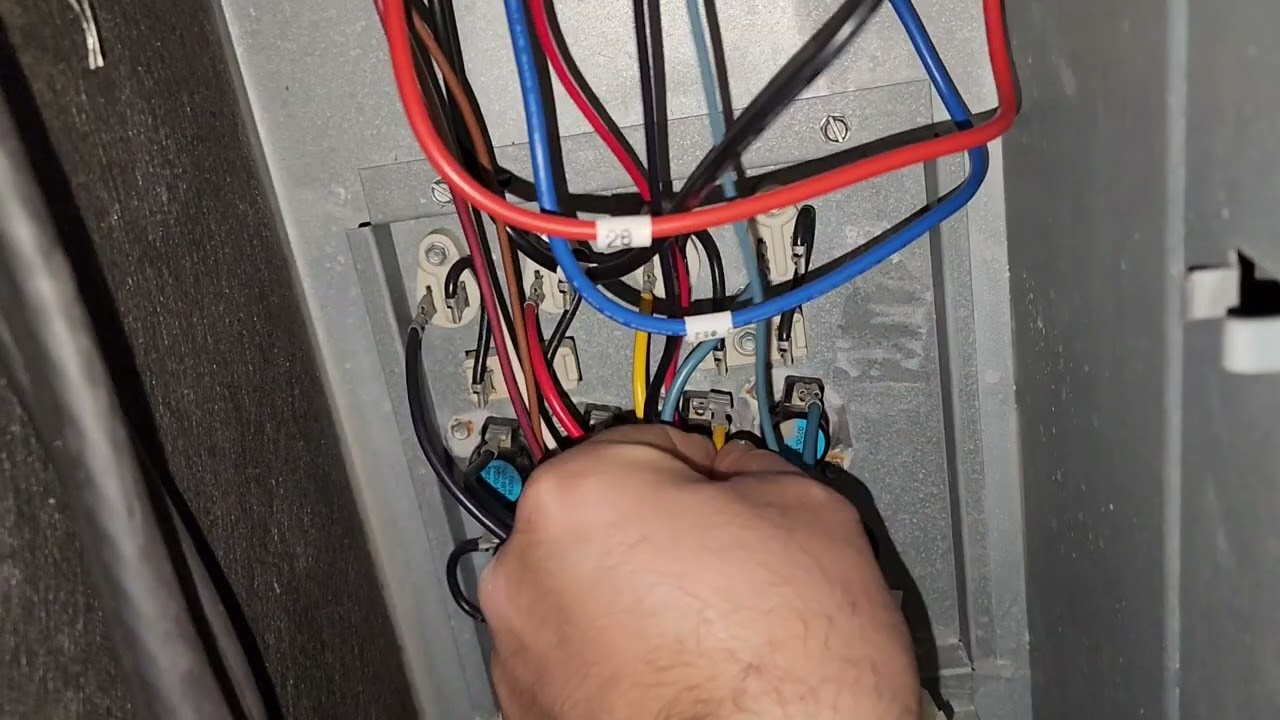 goodman heat elements are staying on when unit is not calling for heat. #hvac #trending 