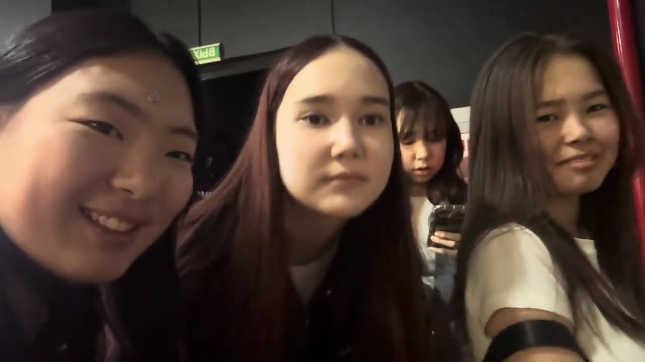 Влог на кино STRAY KIDS приятного просмотра подпишись 🤍🤍🤍🤍