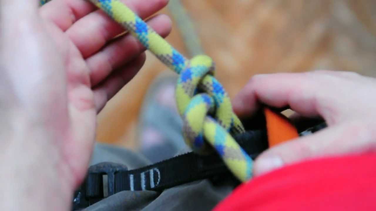 Klimknopen: teruggestoken paalsteek als inbindknoop