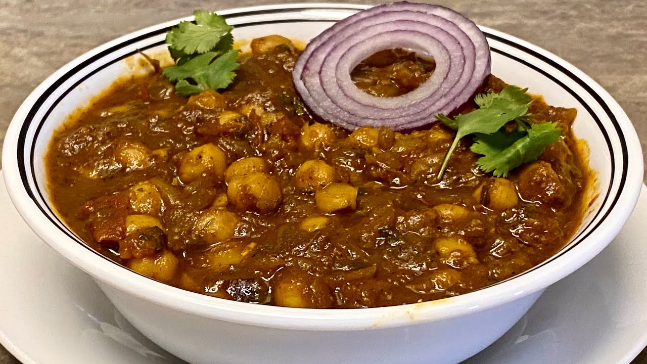 Restaurant Style Chana Masala Recipe || Homemade Chana Masala Powder || Chana Masala Recipe