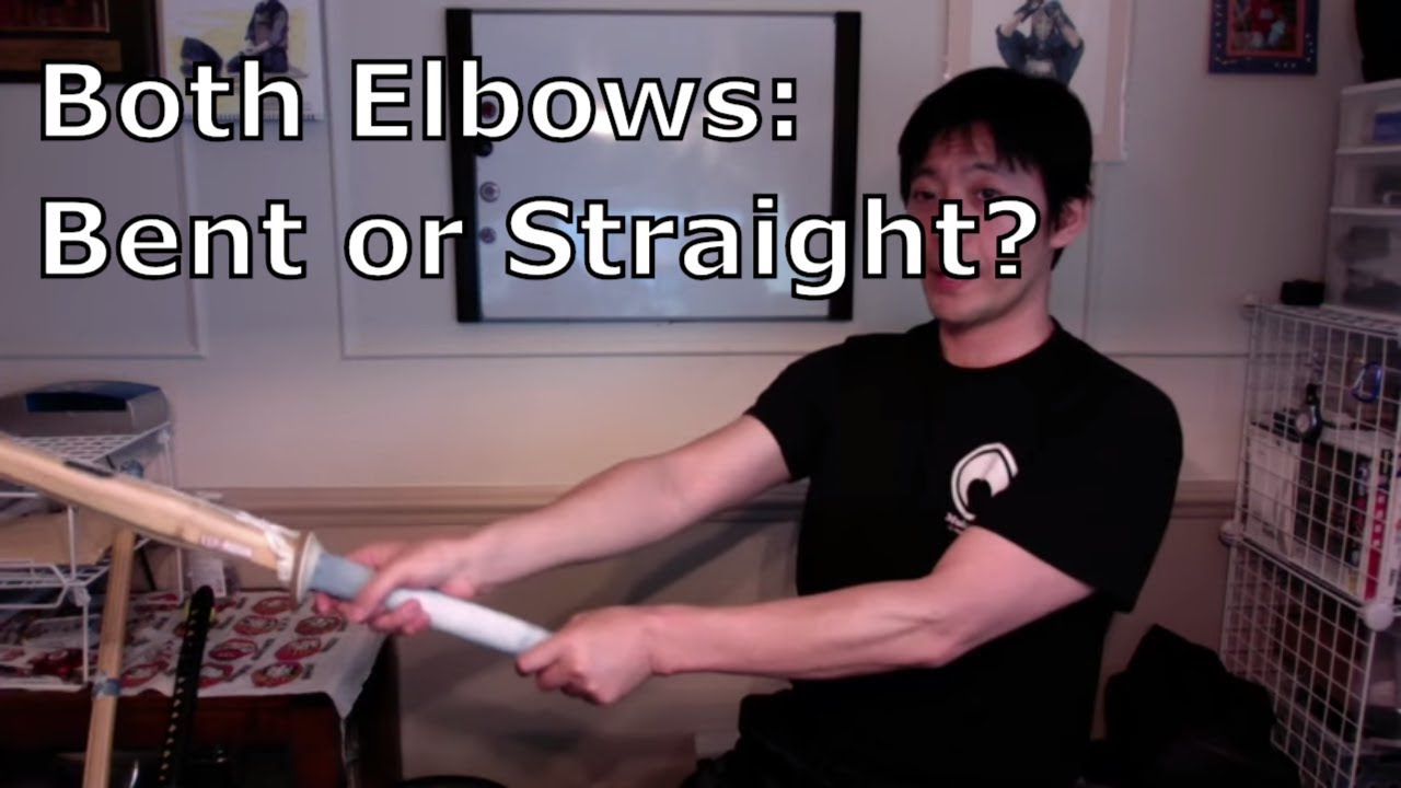 Should Both Elbows Be Straight When Striking in Kendo?