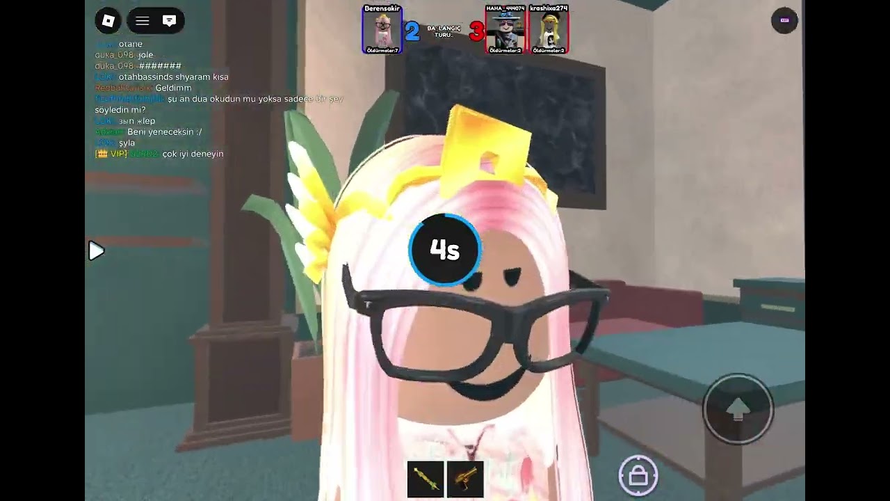 Roblox oynuyoruz gelelellelelele