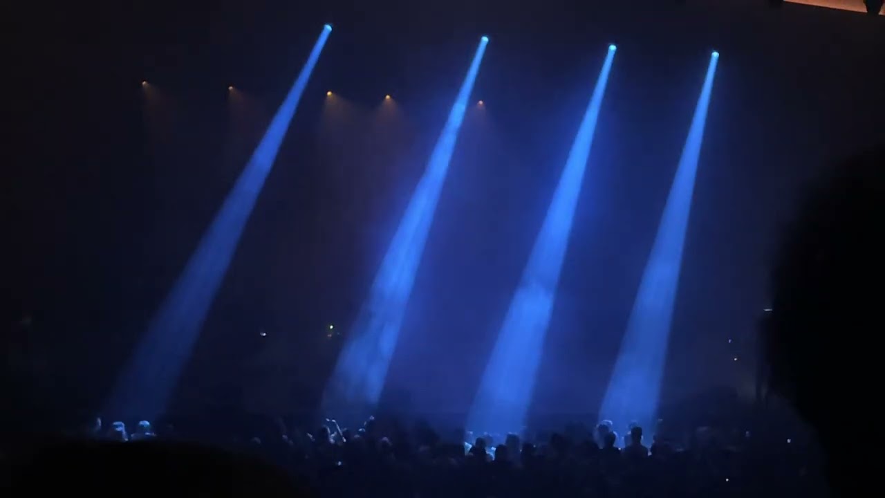 Meteora Blues | Heaven Surrounds Us Like a Hood | Misbehave - Yves Tumor @ MGM Music Hall