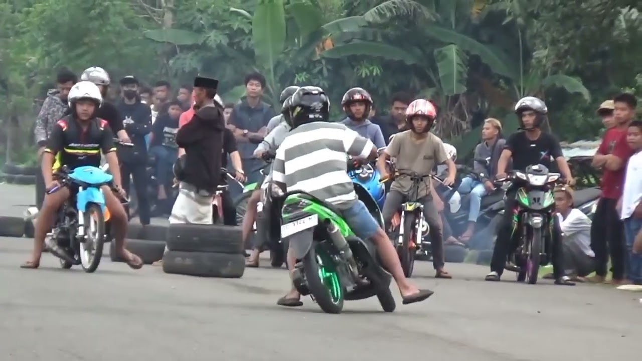 Full video motor Mio sporty mode balap, penampilan luar standar Tapi dalamnya 🔥😄#fypviral  #Balap🔥