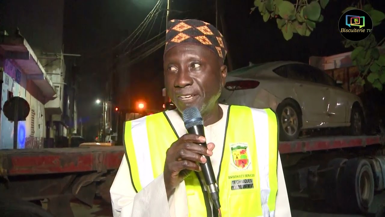 En Vid&eacute;o : D&eacute;guerpissement et D&eacute;sencombrement des rues de la Commune De Biscuiterie Dakar