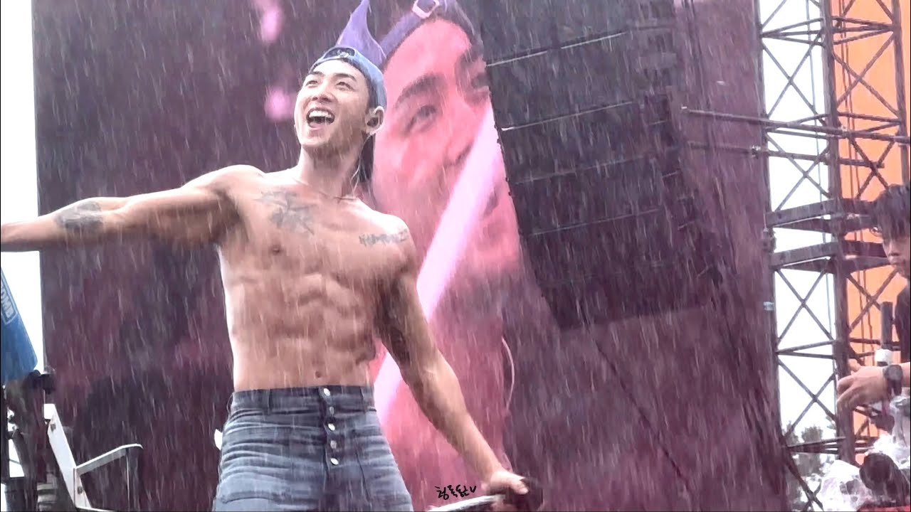 240713 Waterbomb Fukuoka Baekho Elevator
