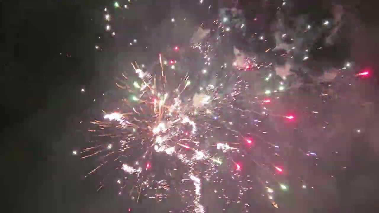 Illuminate The Sky deel 3 + Kingdom of heaven - Evolution - Oud en Nieuw 2023/2024