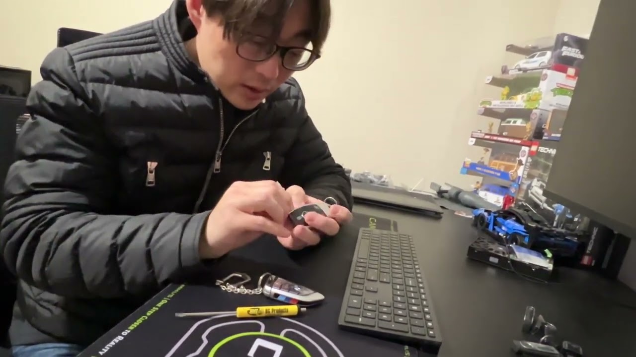 How to replace your key fob battery BMW Mercedes Benz