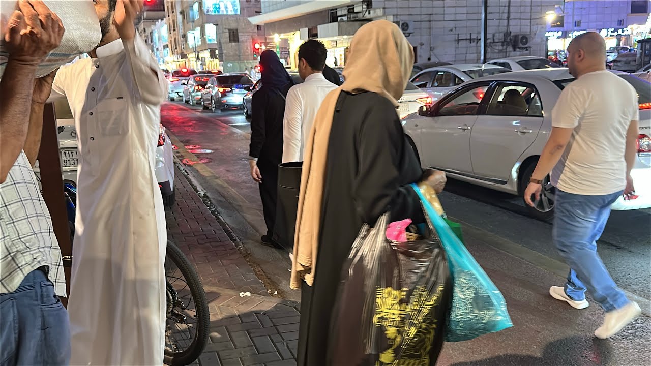 عيشو معانا اجواء سوق البلد وتسوق ولا أروع مع امي😍❤️