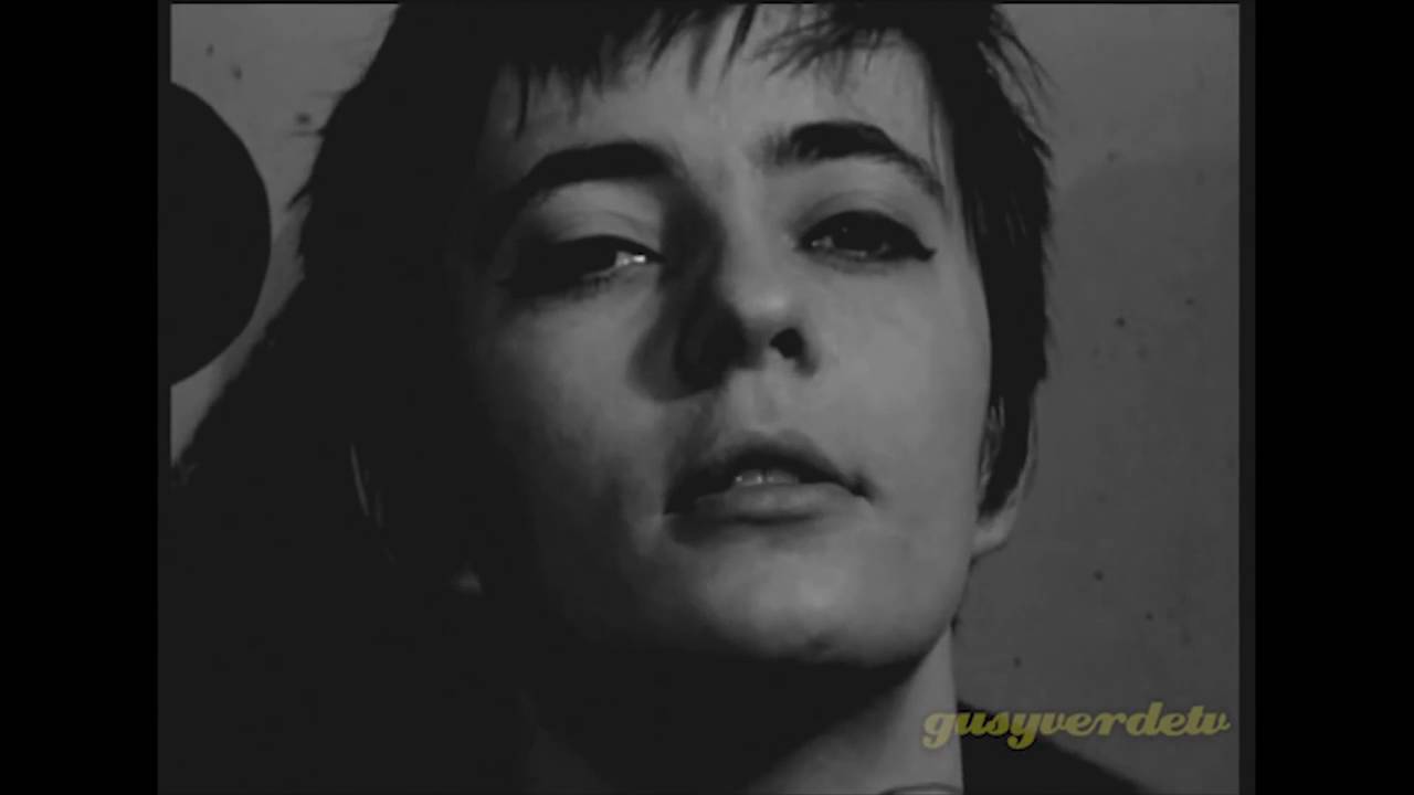 Musique Française | 'Gribouille, Elle t'attend' | GusyverdeTv