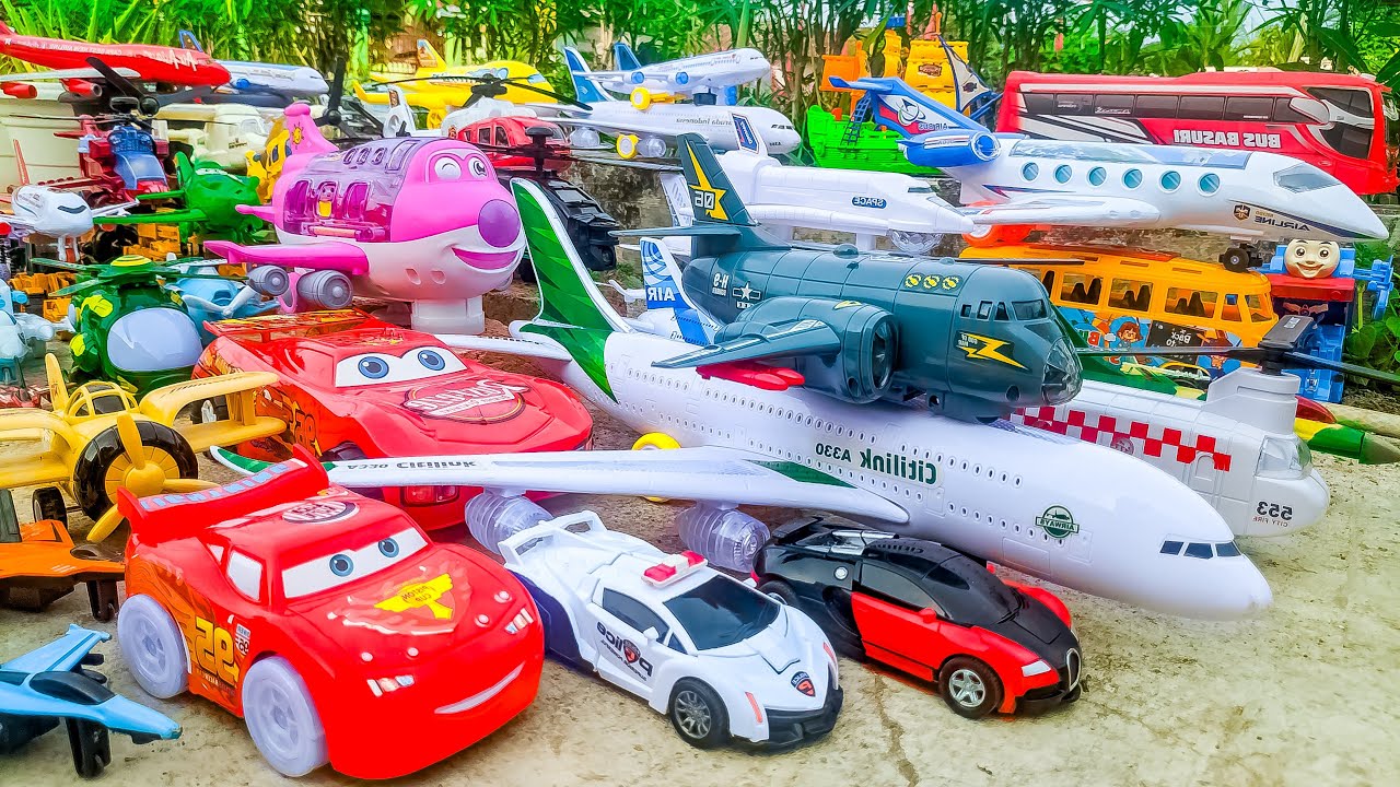 PESAWAT TERBANG, AIRCRAFT, PESAWAT UDARA, AEROPLANE, AIRBUS, HELICOPTERS FIGHTER, HELIKOPTERS POLICE