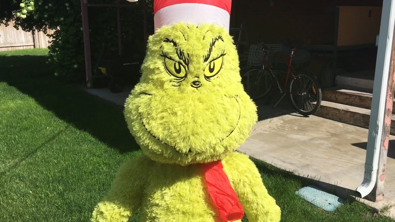 Unboxing Gemmy 2022 6.5 ft Fuzzy Plush Grinch Inflatable (Walmart Black Friday)