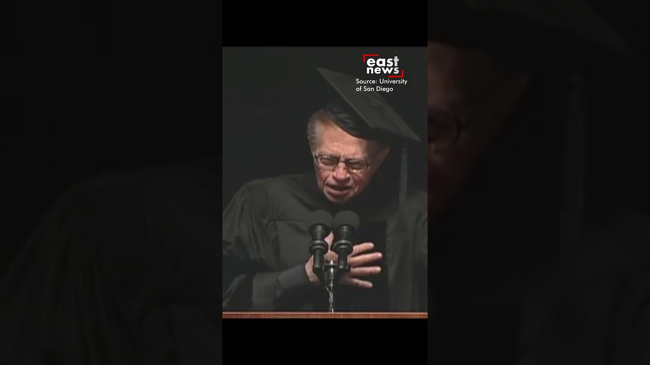 Larry King share his experience about his First Day as a Radio Host | Eastnews