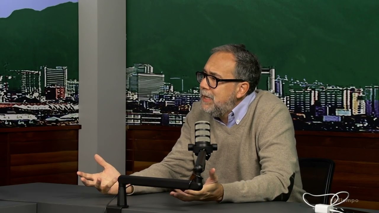 Michael Penfold afirma que el país necesita muchos acuerdos y el reconocimiento de todos