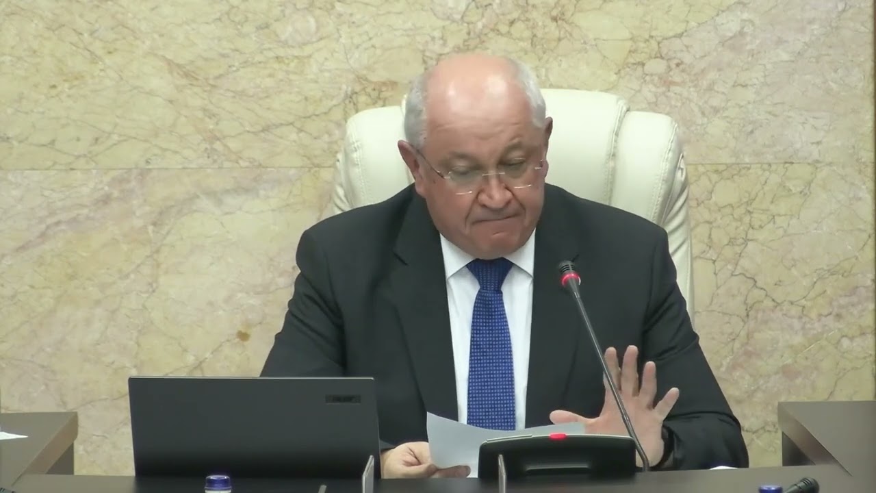 „Trebuie să recunoaștem”: Scrisoarea care l-a determinat pe Munteanu să-i mulțumească unui ministru